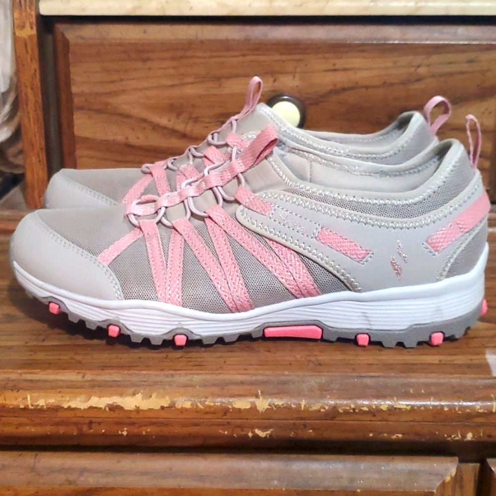 Sketches, 7.5 Grey and Pink